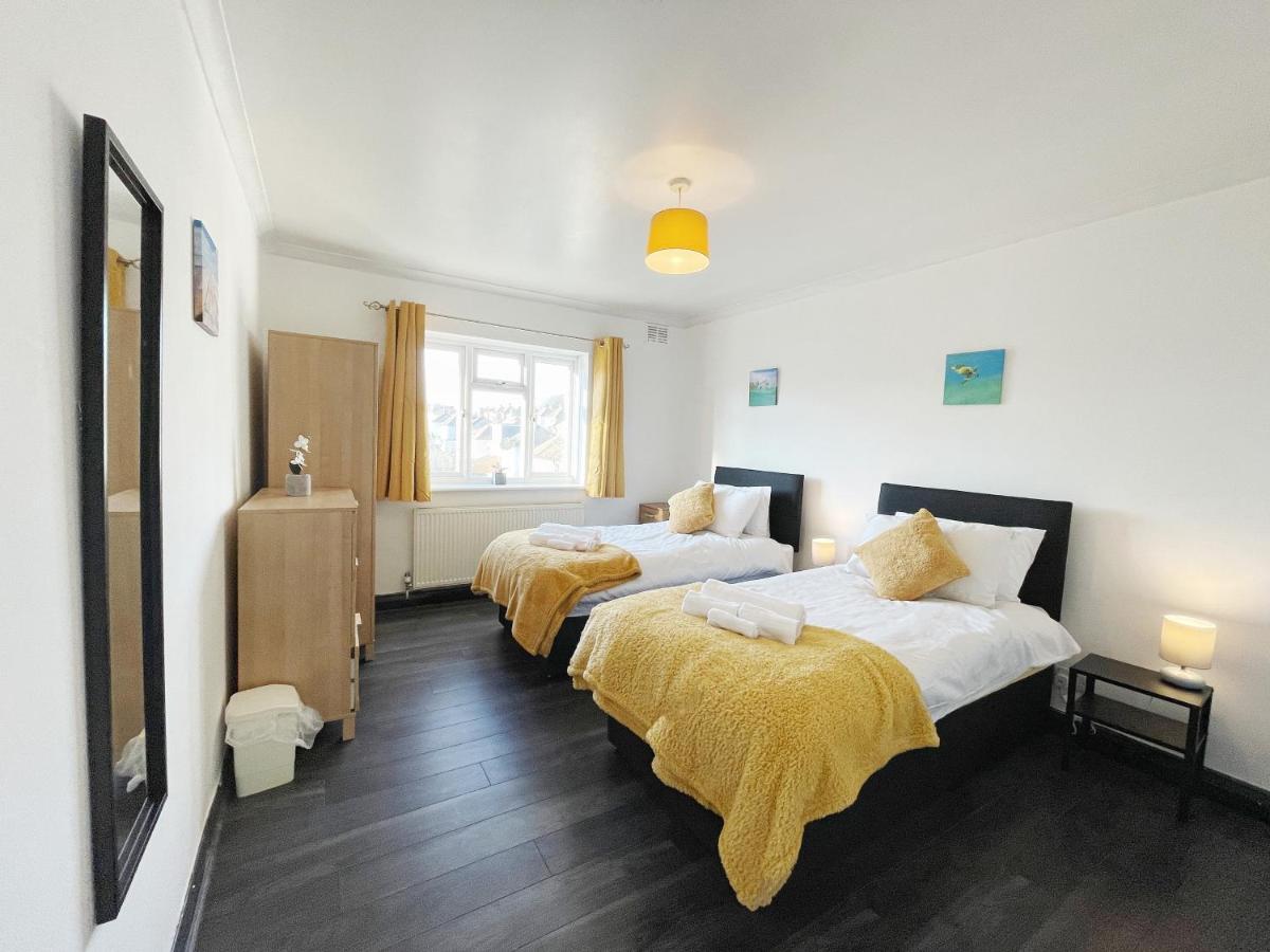 דירות גרייבסנד 3 Bed Duplex Flat, Free Wifi & Netflix, Ideal For Contractors מראה חיצוני תמונה